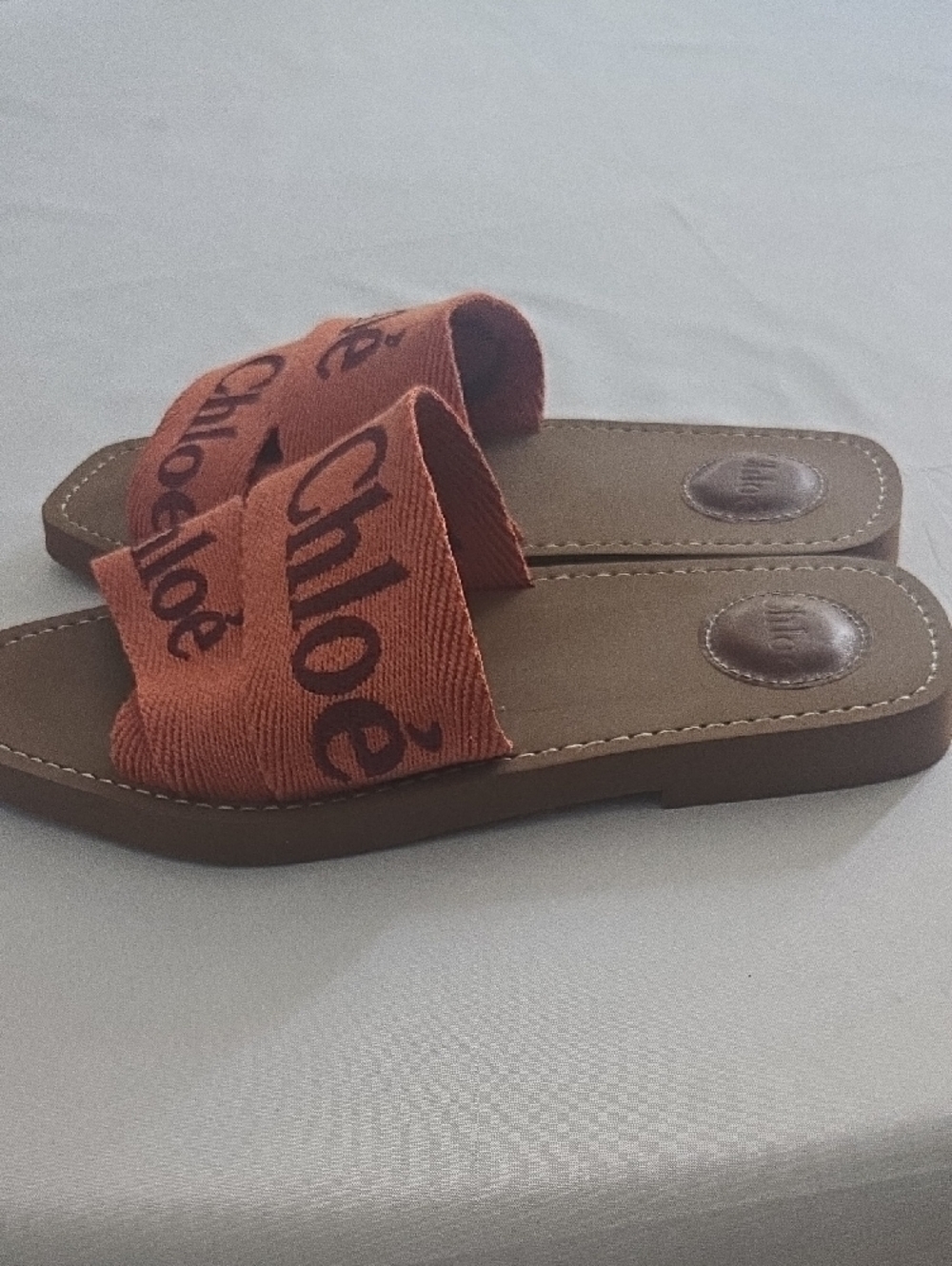Chloè Orange Logo Slide Sandals - Picture 5 of 6